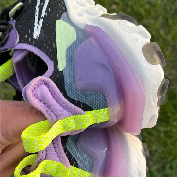 Nike shoes Kids react vision gravity Black and Purple Sneakers 5.5